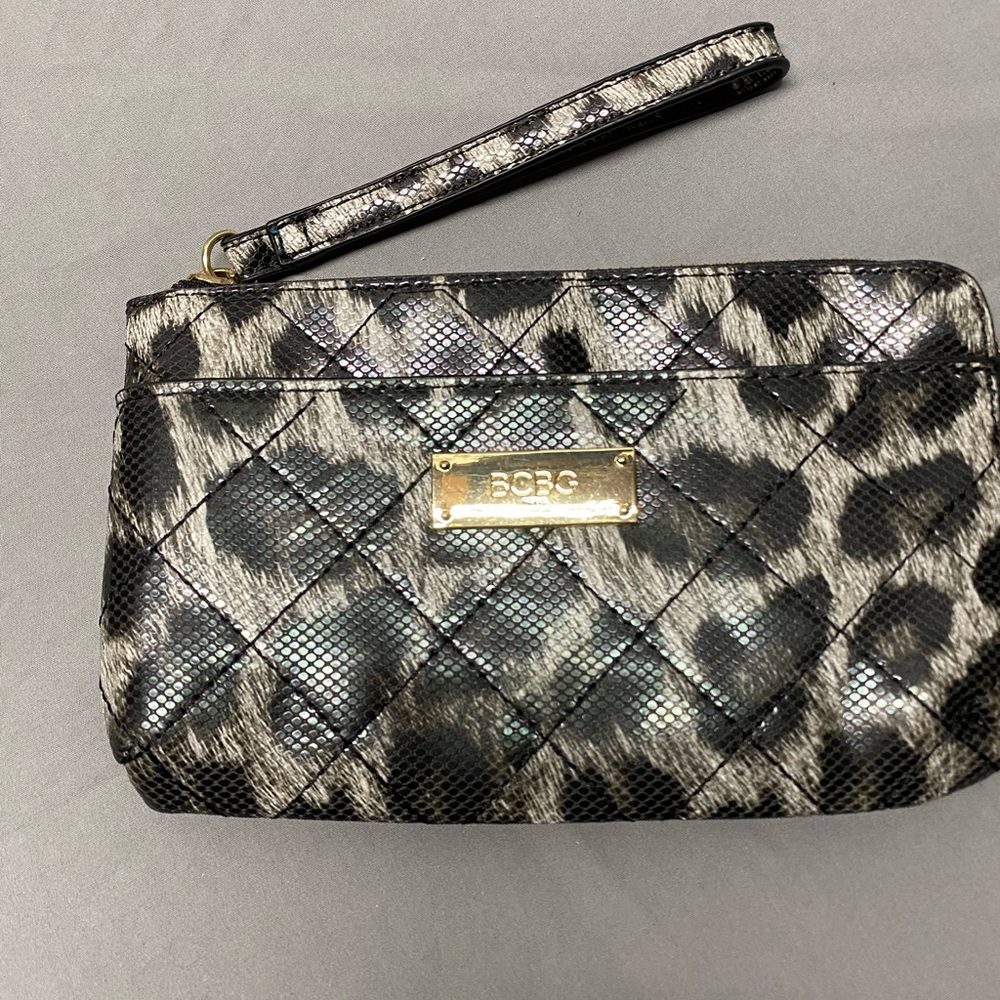 BCBG Wristlet